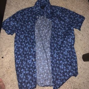 Apt.9 cool button up